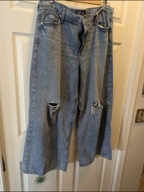 GAP Baggy Balloon Distressed Wide-Leg Jeans